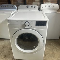 LG - 7.4 Cu. Ft. Stackable Electric Dryer with FlowSense 