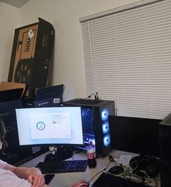 ASUS ROG GAMING PC + 2 MONITORS & MnK