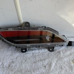 2021 2022 TOYOTA VENZA R SIDE REAR REFLECTOR OEM