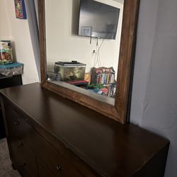 6 drawer dresser with mirror