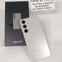 SAMSUNG GALAXY S24 PLUS 256GB UNLOCKED.  FREE SMARTWACH/ HEADPHONES. PAY $1 TODAY  REST IN  PAYMENTS.  NO  CREDIT NEEDED  FINANCING   