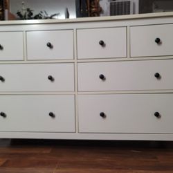 Ikea Dresser En Buenas Condiciones 