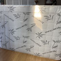 Bamboo Memory Foam Mattress.