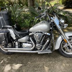 2007 Yamaha Roadstar 1700