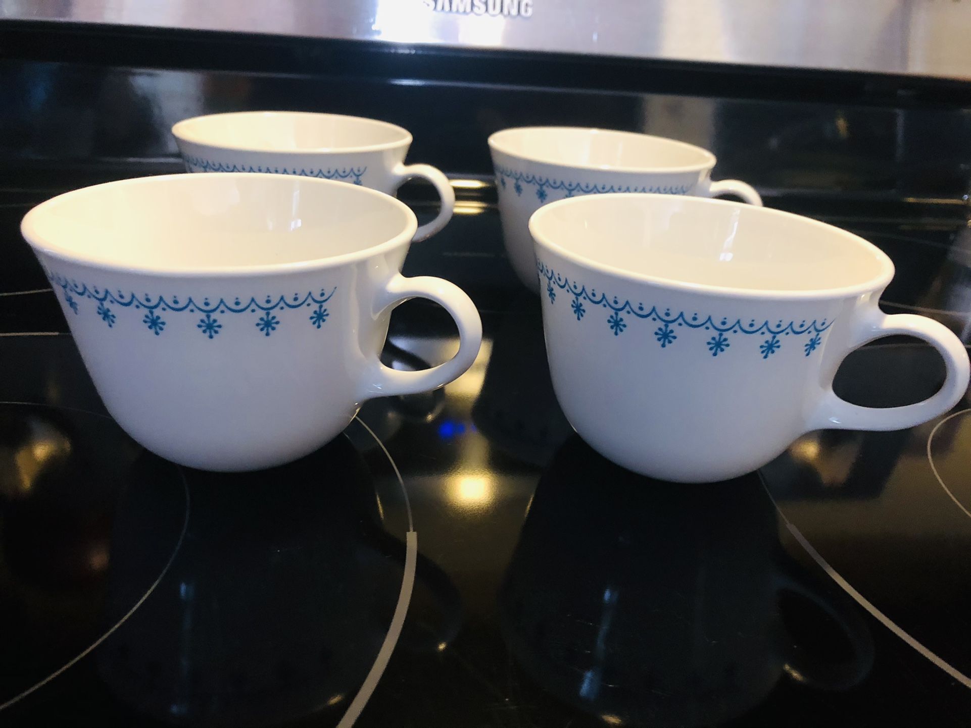 4 Pc Corelle Livingware Cups