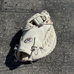 Rawlings 34” Liberty Catchers Mitt
