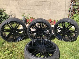 Borghini Rims 22in (5x120 Bolt Pattern)