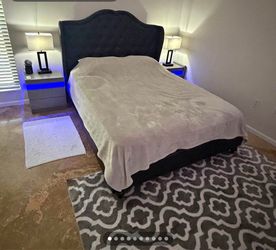 Bedroom set