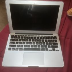 MacBook Air (Mid 2012)