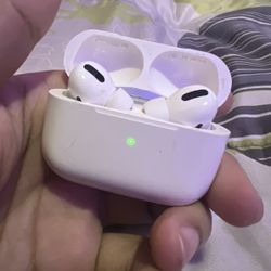 Air Pod Pros