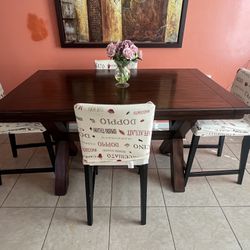Wooden dining table 4 chairs / 2 armchairs (Expands) 