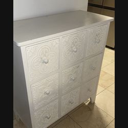 Entry Console / Buffet / Credenza 