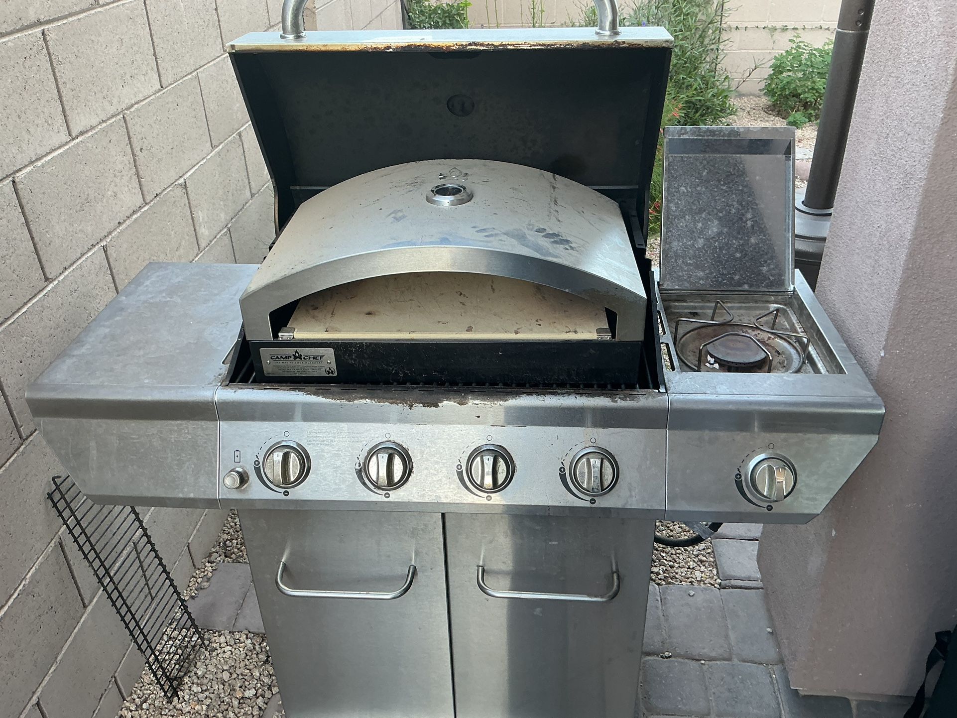 Nexgrill BBQ With Pizza Oven And Cover