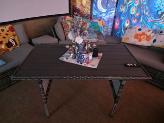 Outdoor Wicker Coffee Table with Slatted Top