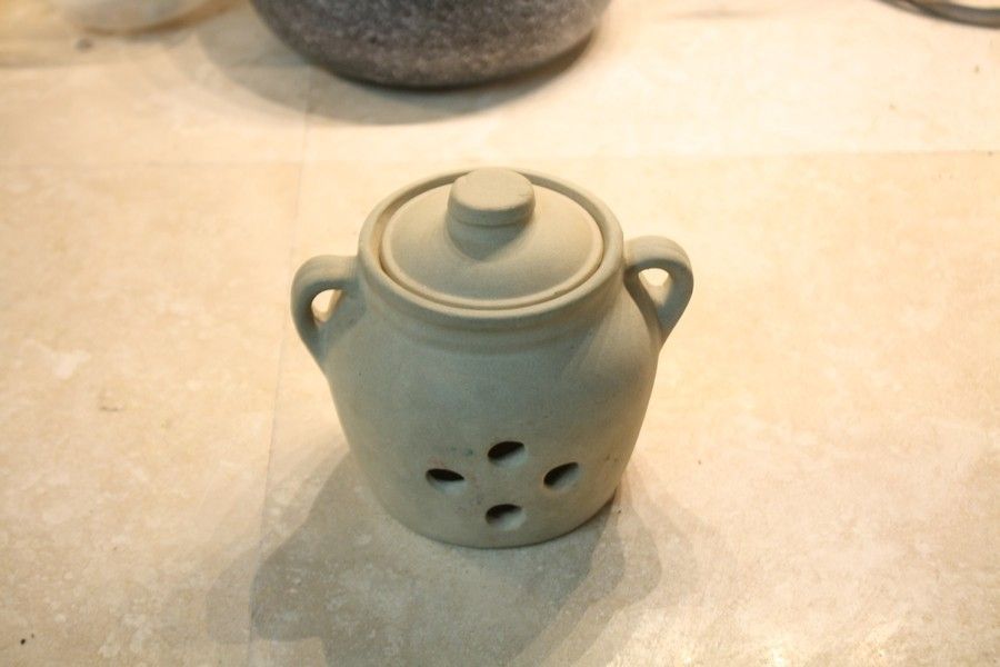 Garlic Storage Container
