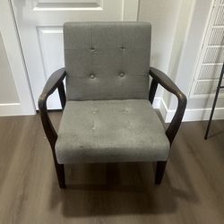 Accent chair
