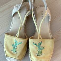 Talbots Sling Flats Size 8