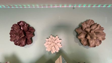 8 Ceramic 3D Flower Wall Set - IT’S AVAILABLE