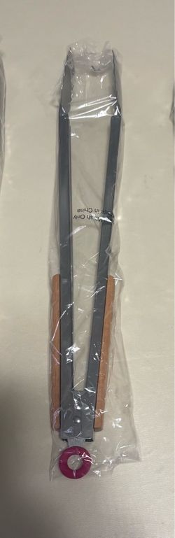 T-Mobile Grill Tongs