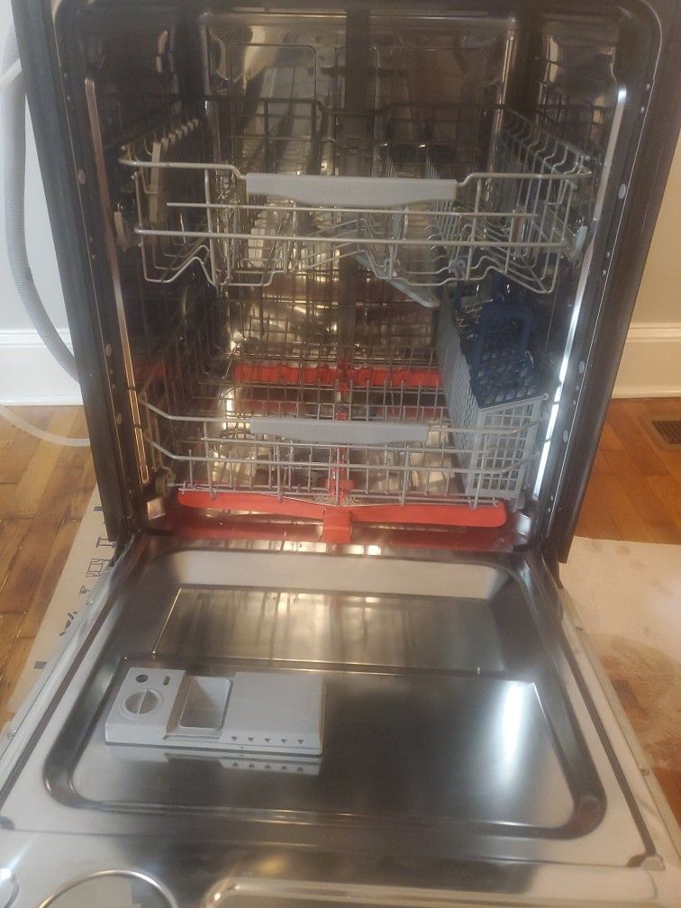 Samsung Dishwasher (Works) for Sale in Charlotte, NC OfferUp