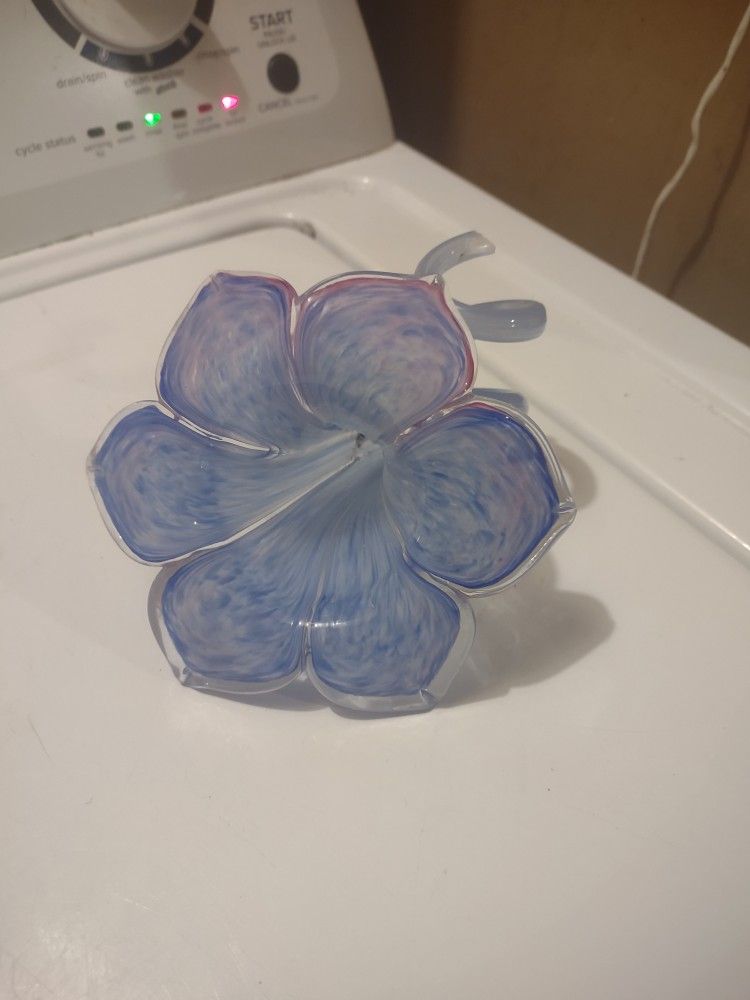 Vintage Figurine Blue And White Flower Blown Glass Home Decor
