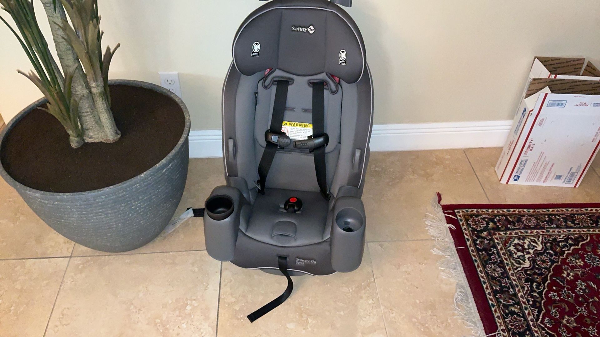 Go All In One Slim Convertible Car Seat