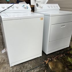Whirlpool Washer And Dryer Set