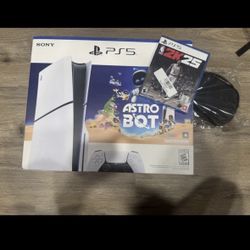 Sony PlayStation 5 Slim Console CFI-2015A01X ASTRO BOT Bundle - 1TB SSD, White