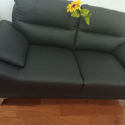 *Holiday Flash Sale!!!*---Contemporary Valencia Black Leather Sofa/Loveseat Sets---Only $599!!!---12/15-12/16 Only✌️