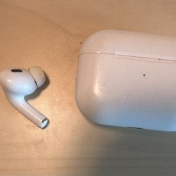 AirPods Pro 2nd Gen- Case And Left Earbud