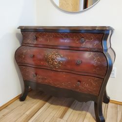 Vintage Bombe Accent Drawers Chest