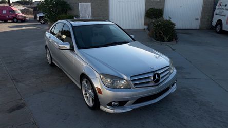 2010 Mercedes Benz C300