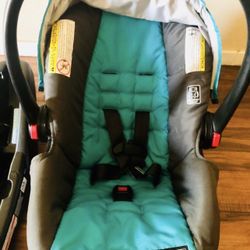 Graco Snugride 30 Infat Carseat With A Base