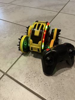 amphibious remote control stunt car