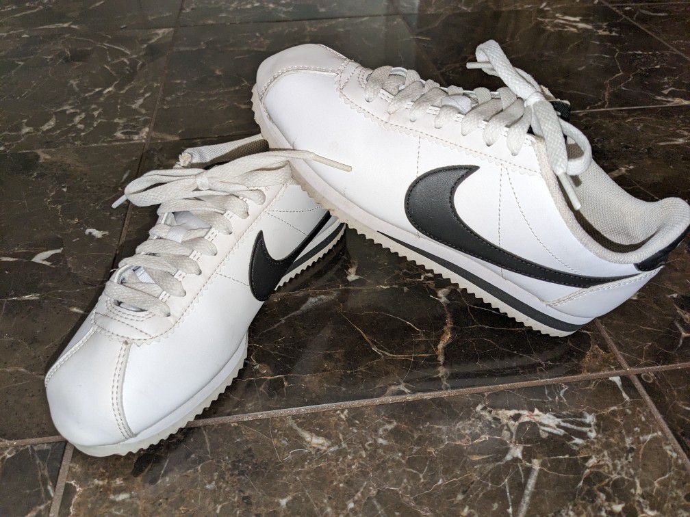 White Nike Cortez 5Y=6.5 Women's Shoes