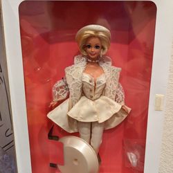 Uptown Chic Barbie Doll Classique Collection Limited Edition 1993 NIB 11623