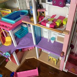 Barbie House Used 