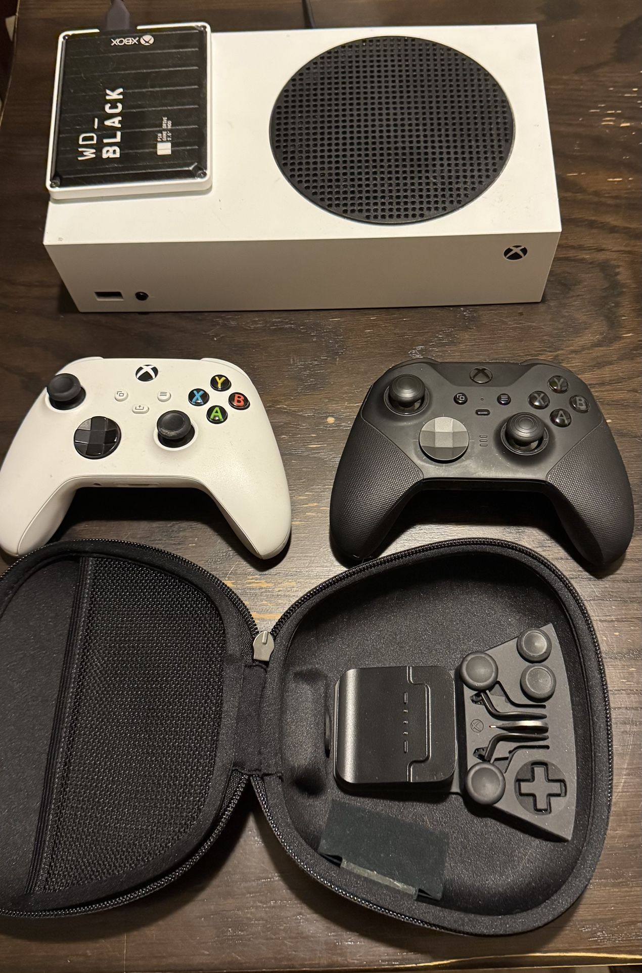 Xbox Series S Bundle