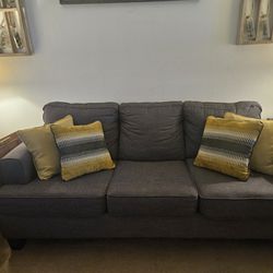Living Room Set With Queen Pull Out Bed