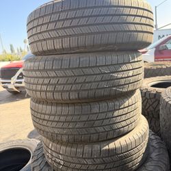 195/65r15 Michelin Tires En Excelentes Condiciones De Vida Las 4 