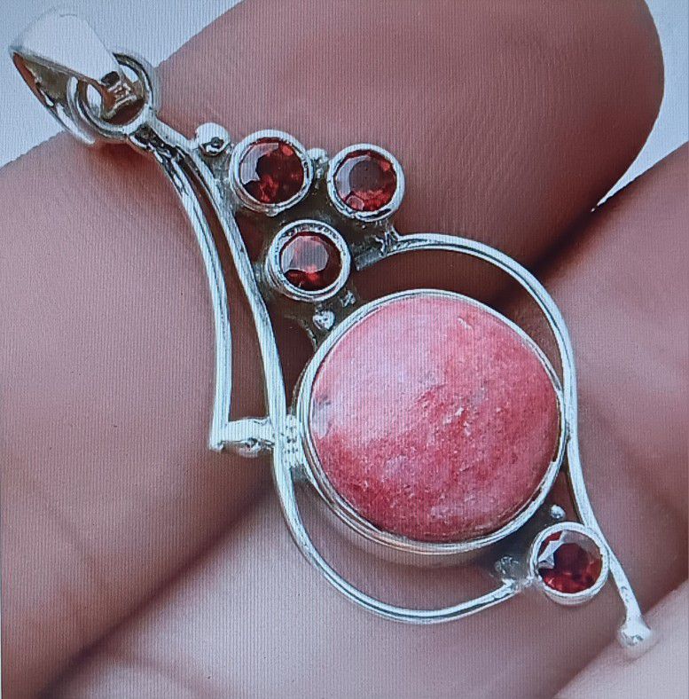 New - Pink Thulite and Garnet 925 Sterling Silver Pendant With Chain