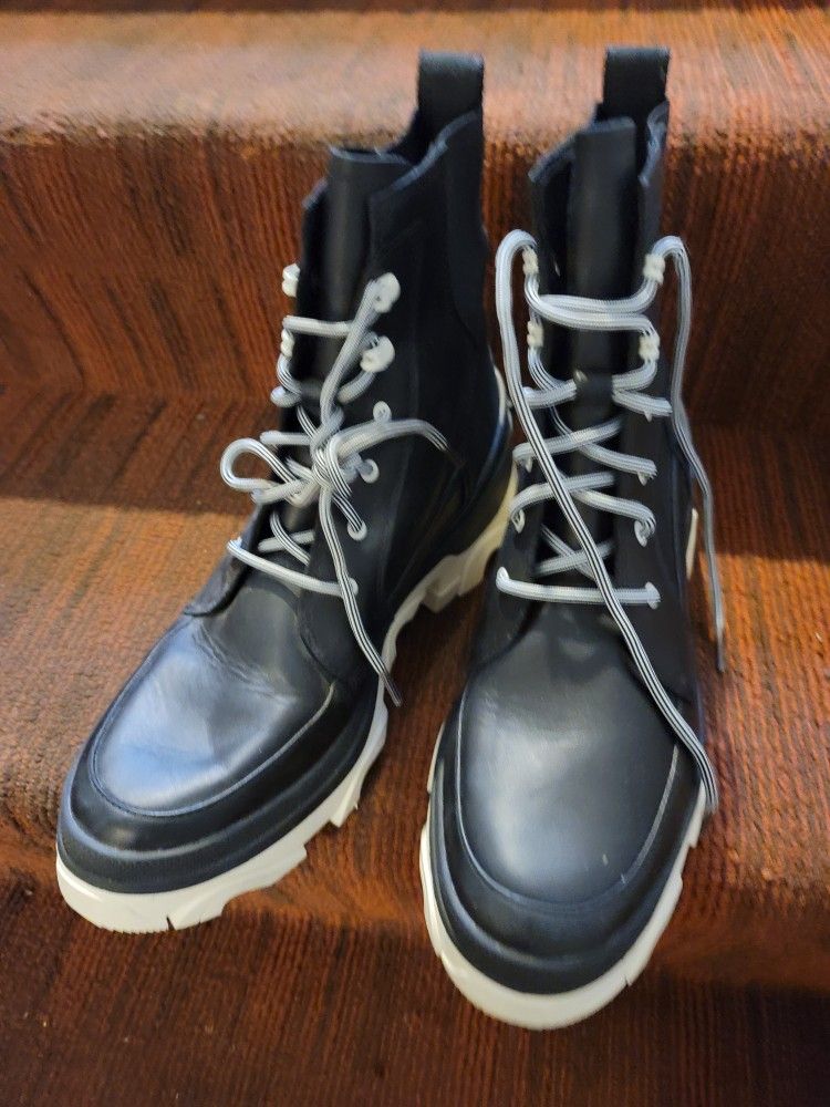 Sorel Brex Lace Up Waterproof Women's Booties NeW