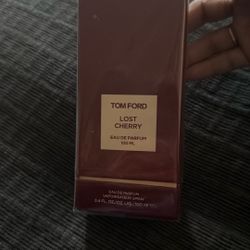 Tom Ford “Lost Cherry”