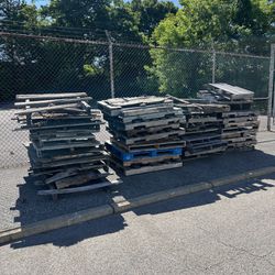 Free Wood / Pallets For Burning