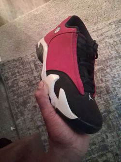 Jordan 14s size 10 1/ 2