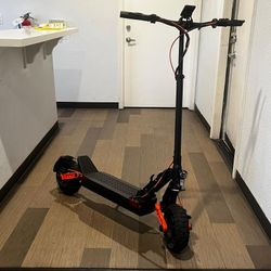 JOYOR Electric Scooter,800W Motor, Like New 
