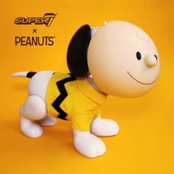 Super 7 SDCC Snoopy