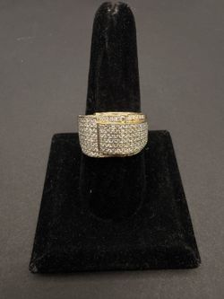 Gentlemens Gold Diamond Ring