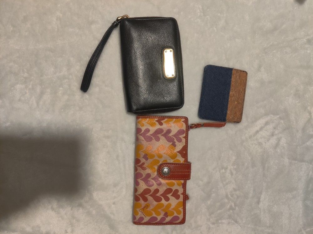 Wallets And Card Holder.