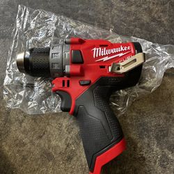 M12 Milwaukee Hammer Drill 